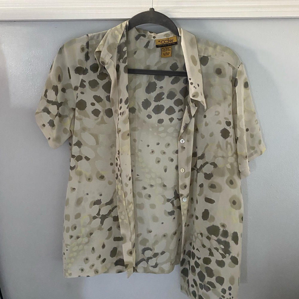 VINTAGE cdw sheer button up Tee Shirt